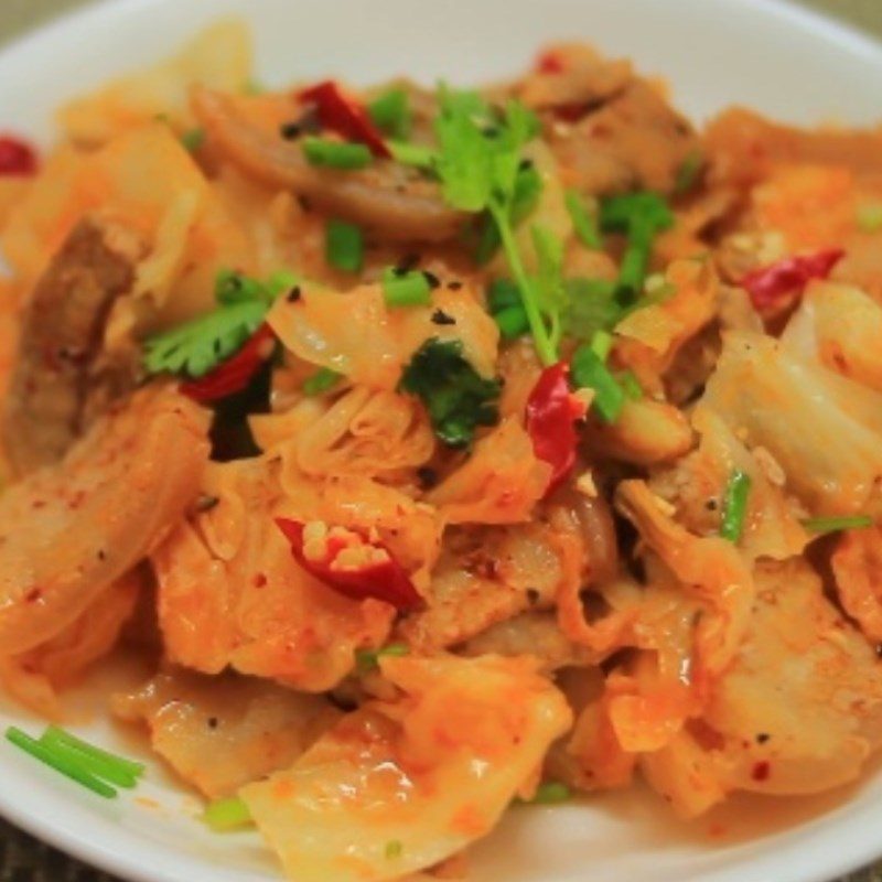 Step 4 Final product Stir-fried cabbage with pork