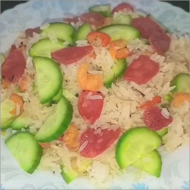 Step 4 Final product Fried rice with sausage and dried shrimp