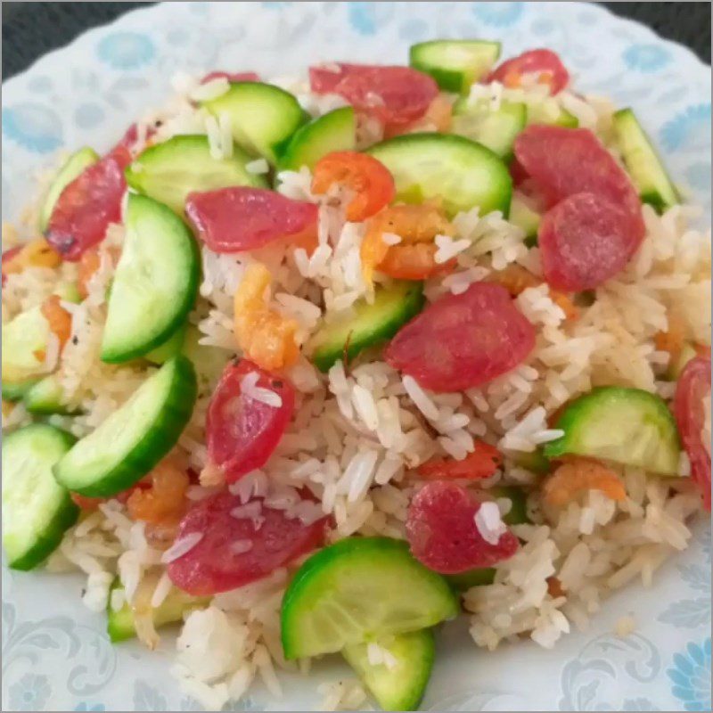 Step 4 Final product Fried rice with sausage and dried shrimp