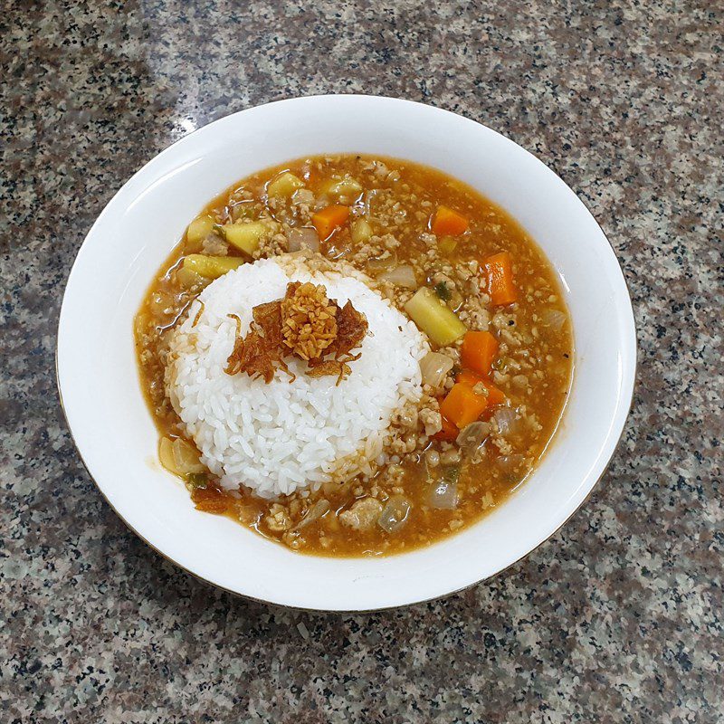 Step 4 Finished Product Japanese curry rice with minced meat