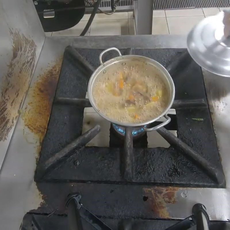 Step 5 Stew the meat Buffalo meat stew with potatoes