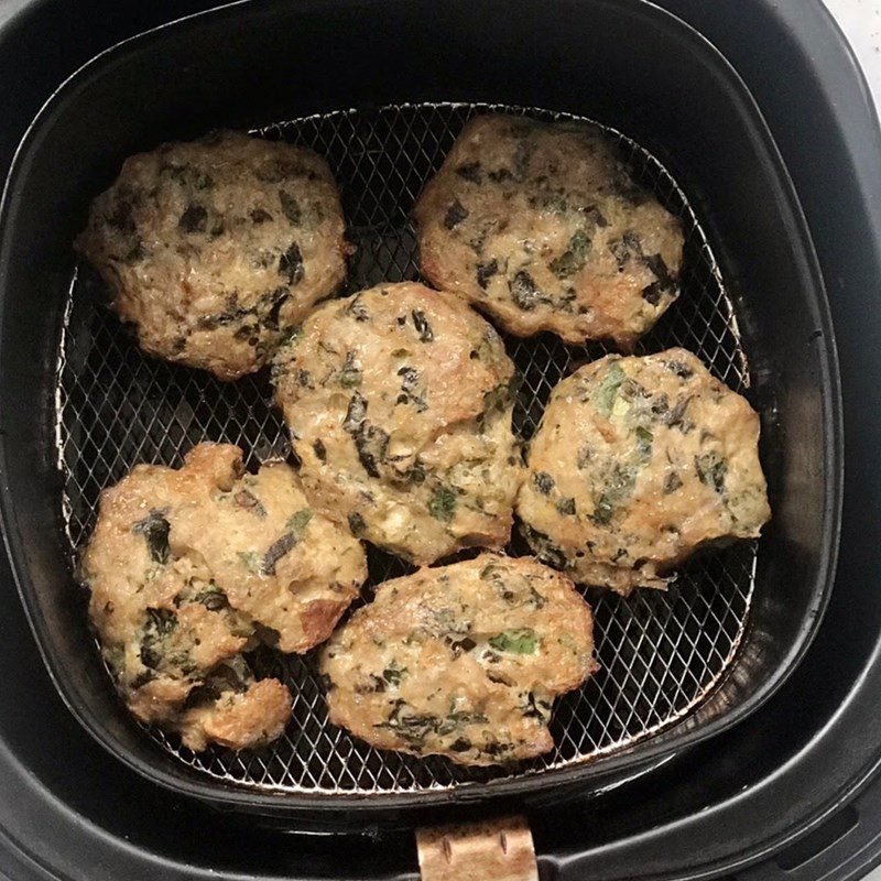 Step 3 Make the fried meatballs Fried meatballs using an air fryer