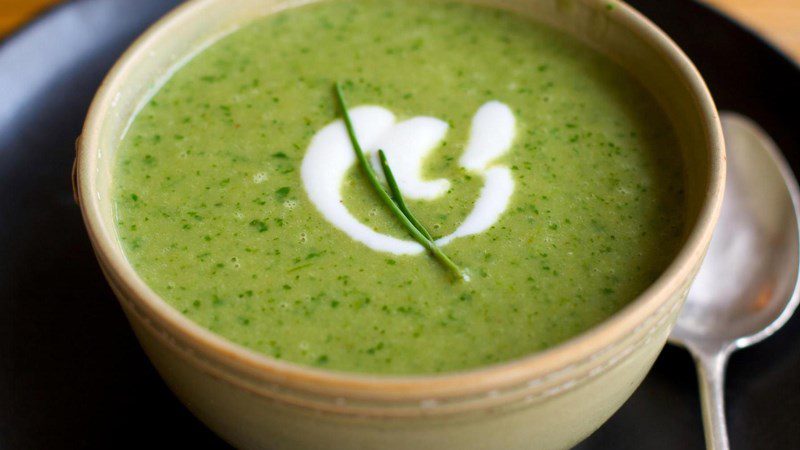 Snakehead fish porridge with amaranth