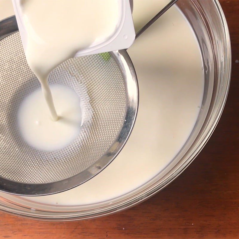 Step 3 Making lychee yogurt mixture Upside down lychee yogurt