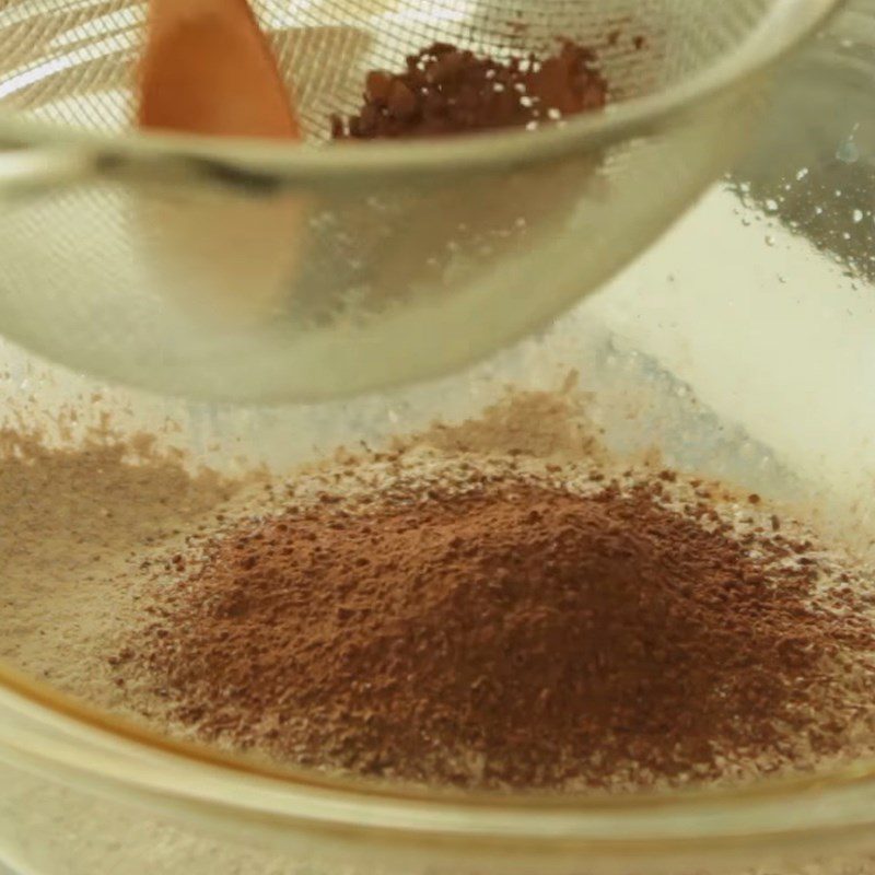 Step 2 Mix the flour Chocolate Shell Cakes - madeleine chocolat