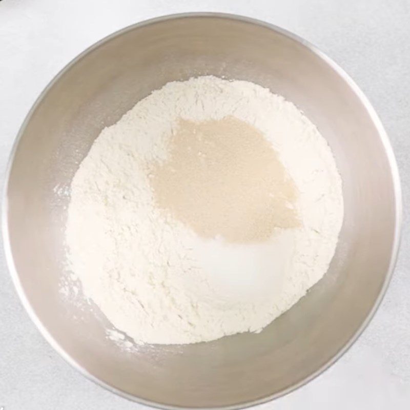 Step 1 Mixing the dough for Cheese Sandwich Bread