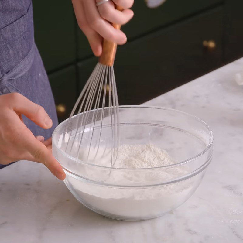 Step 1 Mixing flour for Birthday Cake