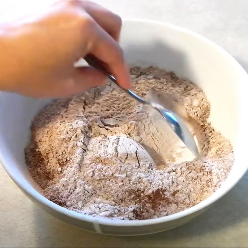 Step 2 Mix the macaron batter for Chocolate macarons using flour