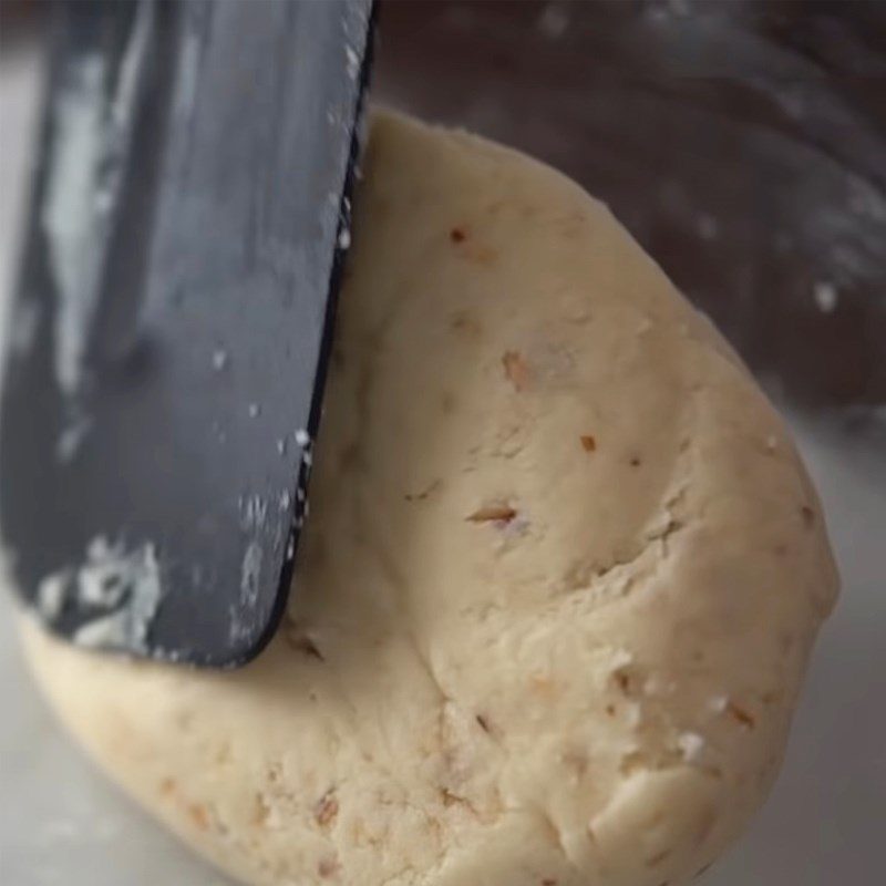 Step 2 Mixing the dough Butterfly pea flower almond cookies