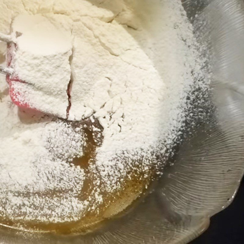 Step 3 Mix the dough for the cake skin for Mooncake for diabetics with mung bean and durian filling