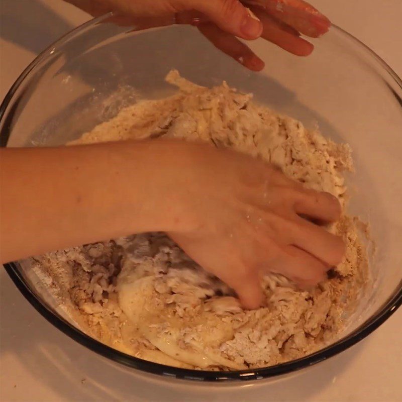 Step 2 Mix the oatmeal flour for whole grain oatmeal bread