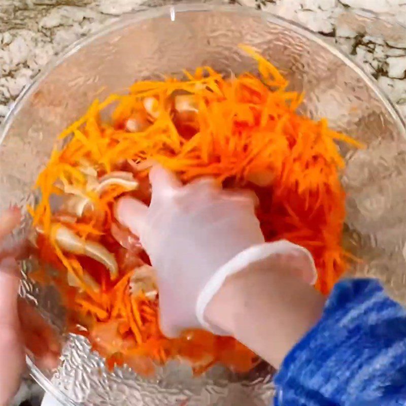 Step 4 Mix the salad for grapefruit salad