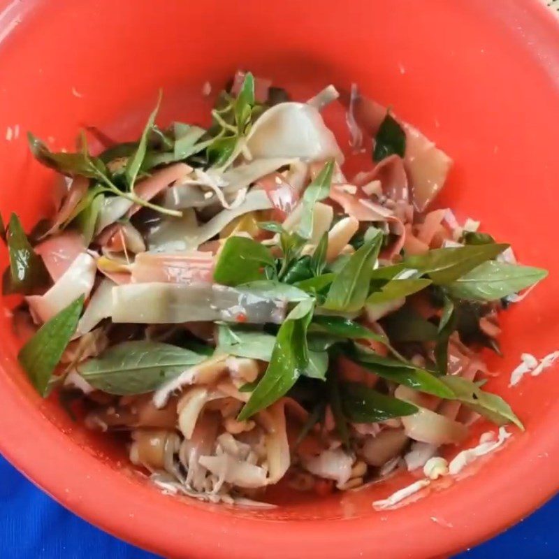 Step 5 Mix the boiled banana flower salad Boiled banana flower salad - shredded banana flower