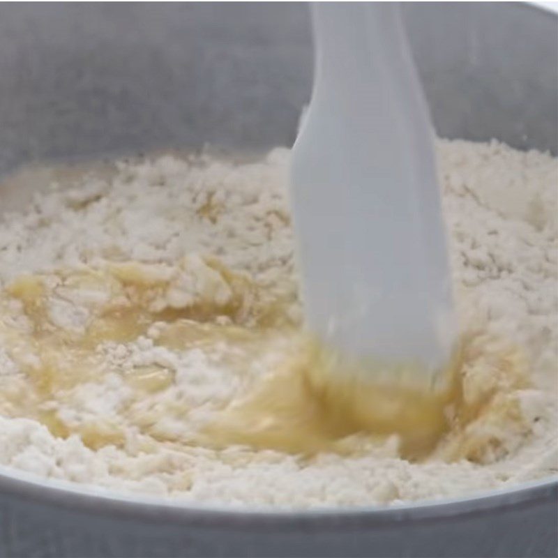 Step 2 Mixing the cake batter Mini strawberry stuffed bread