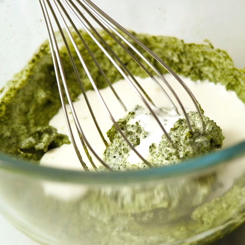 Step 2 Mix the green tea cream mixture for baked green tea cheesecake