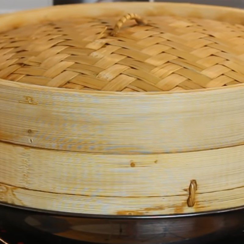 Step 4 Steaming Cake Steamed bun with cade filling