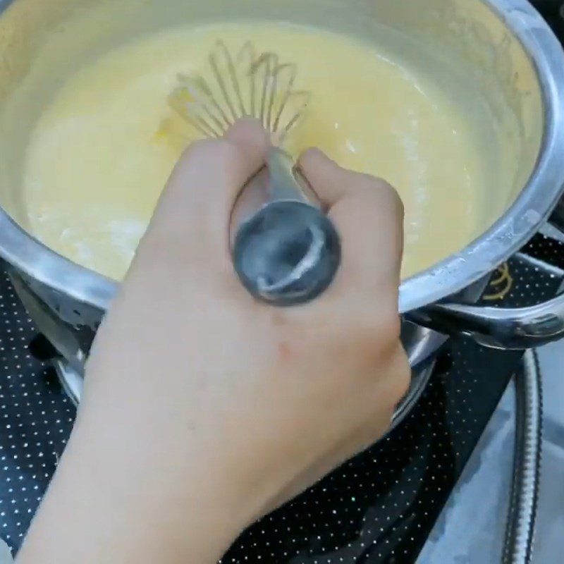 Step 1 Mix and steam the wet ingredients Durian Cheese Sponge Cake