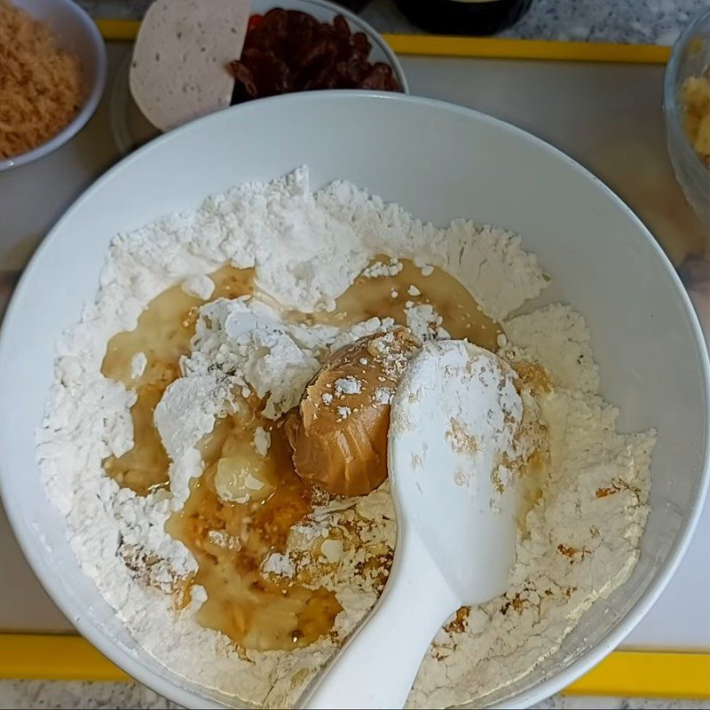 Step 2 Mixing and kneading the dough Vegetarian Mixed Mooncake no baking needed