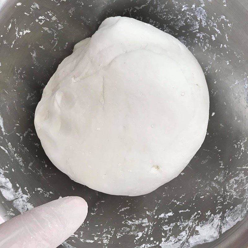 Step 1 Mix and ferment the dough for steamed dumplings with shrimp and meat filling (recipe shared by the user)