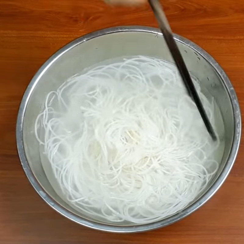 Step 2 Blanching Noodles Stir-Fried Noodles with Eggs