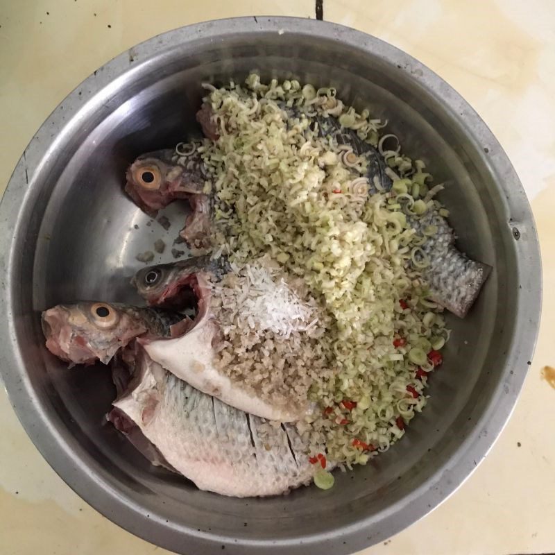 Step 2 Marinate the fish for Fried Salted Tilapia with Lemongrass and Chili