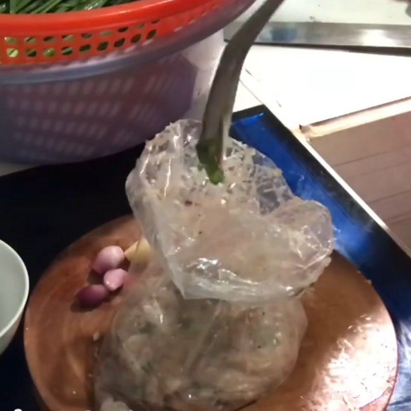 Step 2 Marinate the fish cake for Fish Cake Soup with Chives