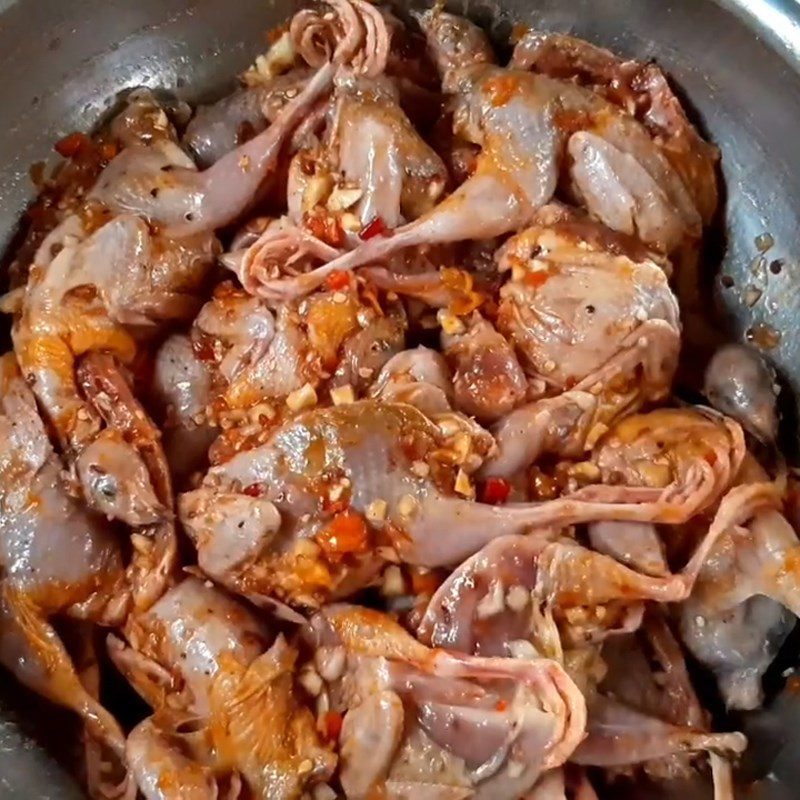 Step 2 Marinating quail Quail grilled with satay