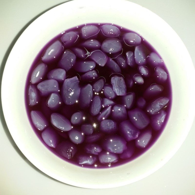 Step 3 Marinate the jackfruit seeds. Jackfruit seeds cooked with butterfly pea flower.