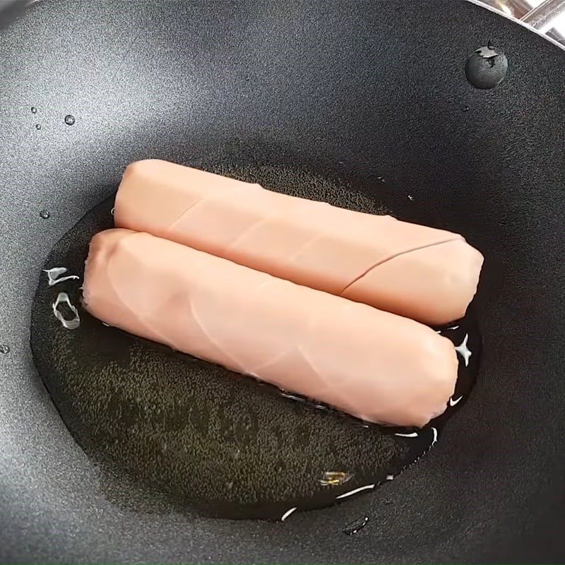 Step 3 Frying sausage with fish sauce Fried sausage with fish sauce