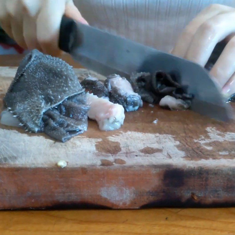 Step 2 Marinate the beef tripe Stir-fried beef tripe with pineapple