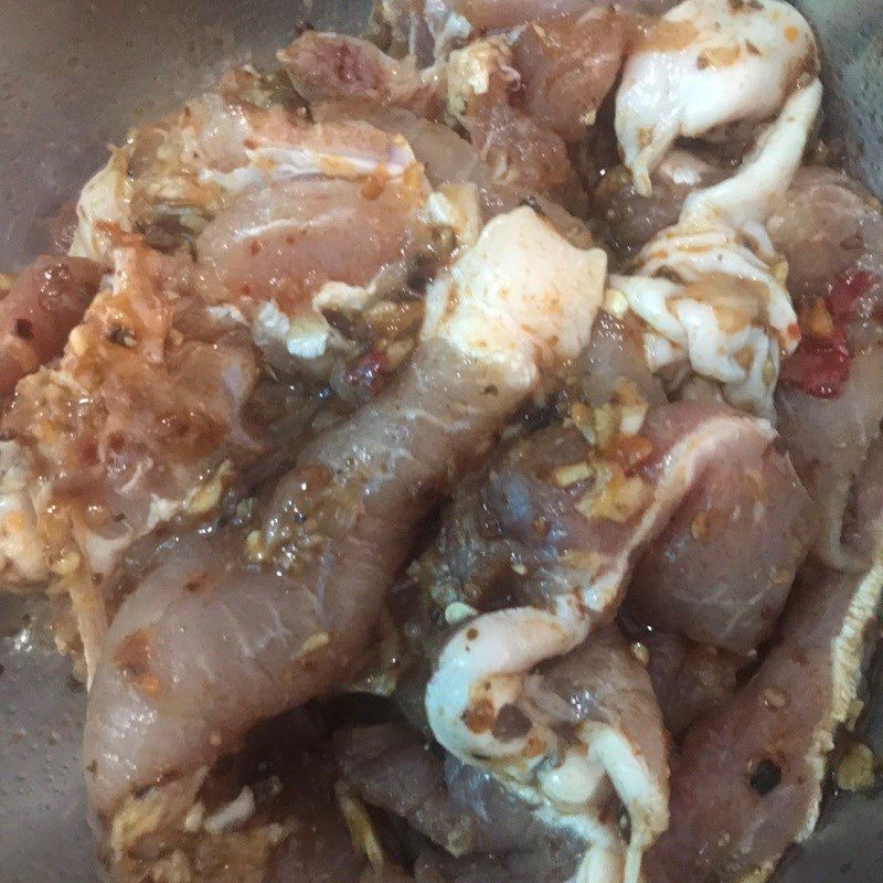 Step 3 Mixing the flour Pork belly fried with sesame