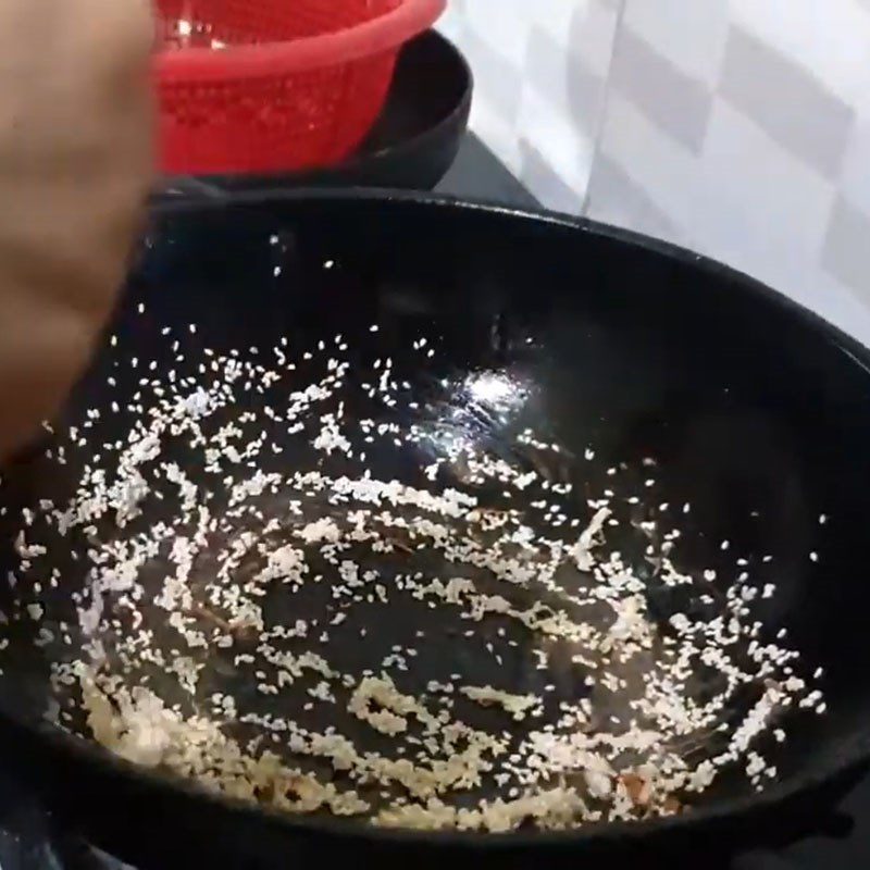 Step 2 Fry the mushrooms for Garlic Fried Mushrooms