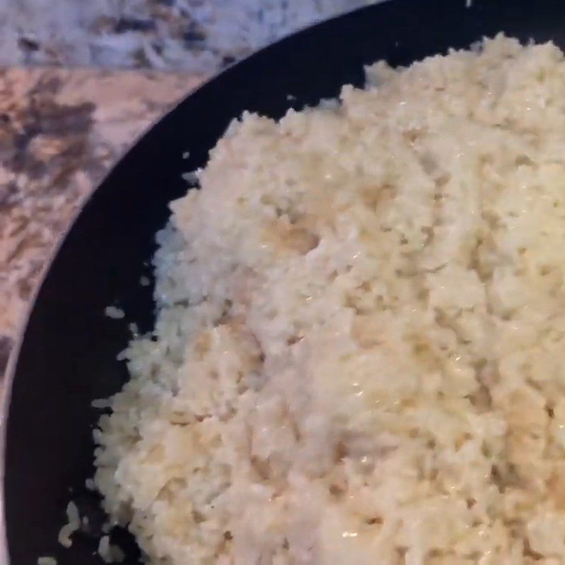 Step 2 Sauté sticky rice with coconut milk Tet cake with green bean filling