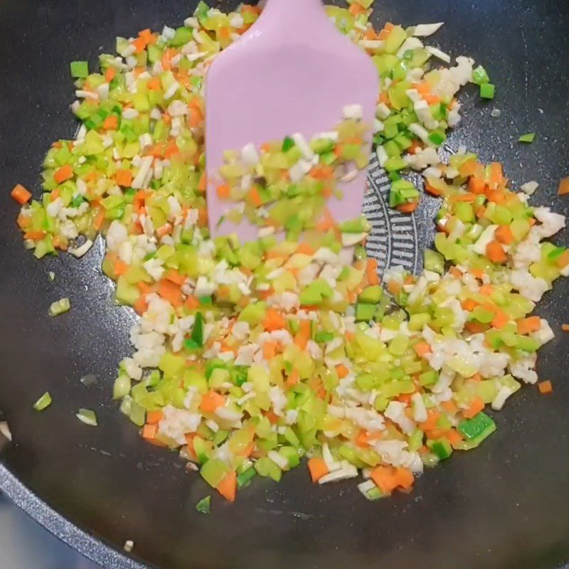 Step 3 Sauté the ingredients Zucchini shrimp carrot porridge (for babies from 8 months old)