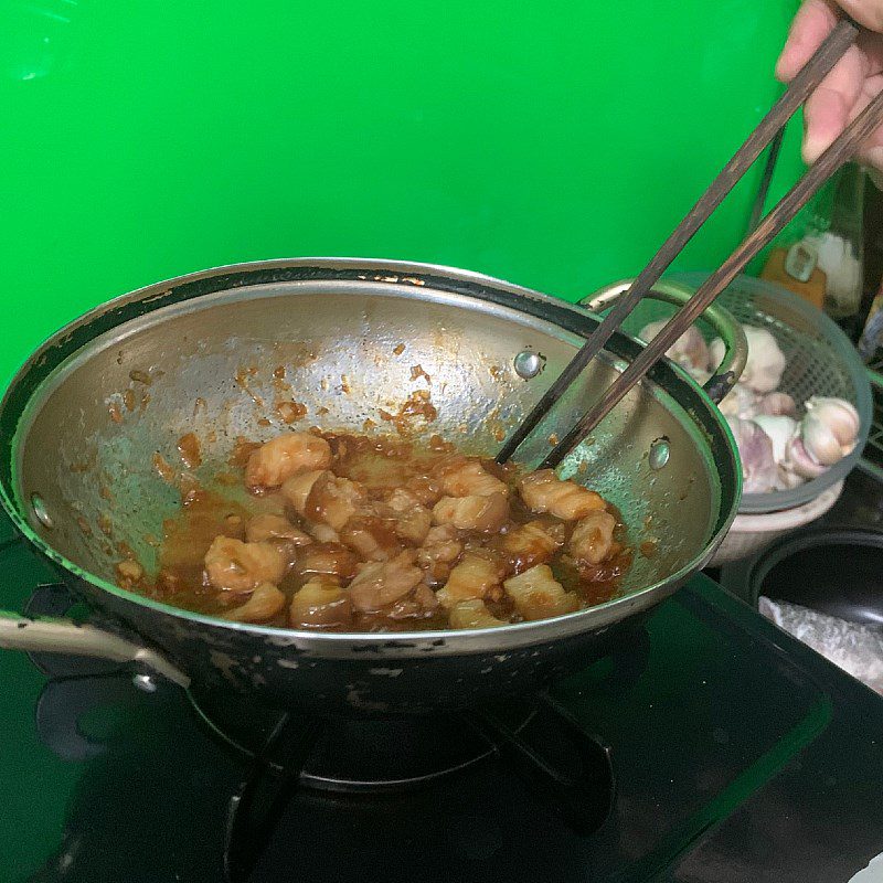 Step 2 Sautéed Meat with Braised Fish