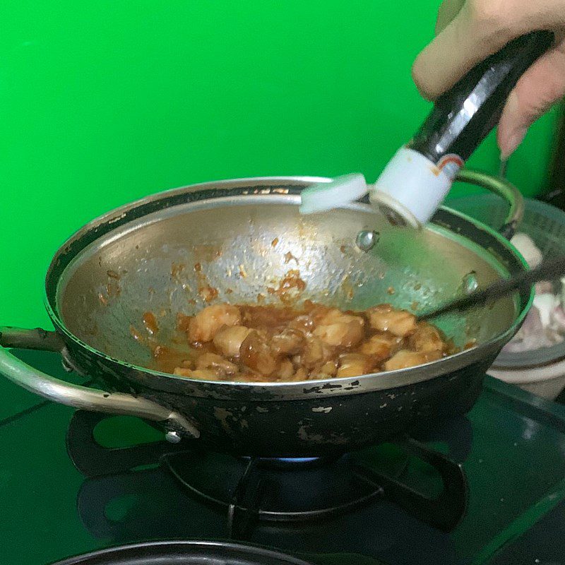 Step 2 Sautéed Meat with Braised Fish