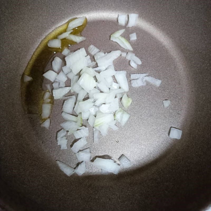 Step 4 Stir-fried shrimp Squash soup with shrimp