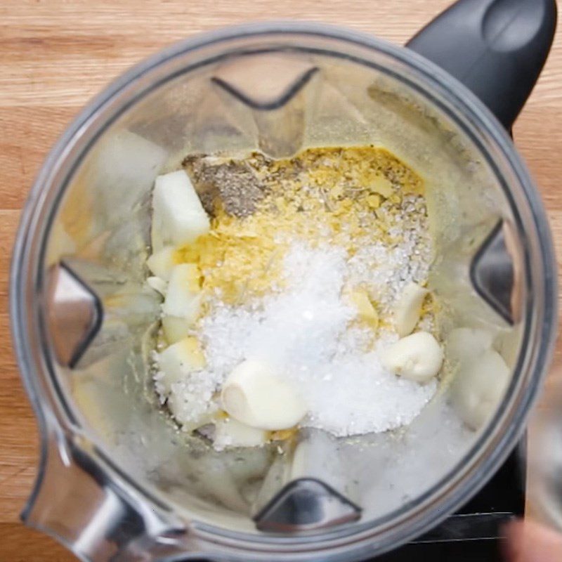 Step 1 Blend the vegetarian cream sauce for vegetarian creamy pasta