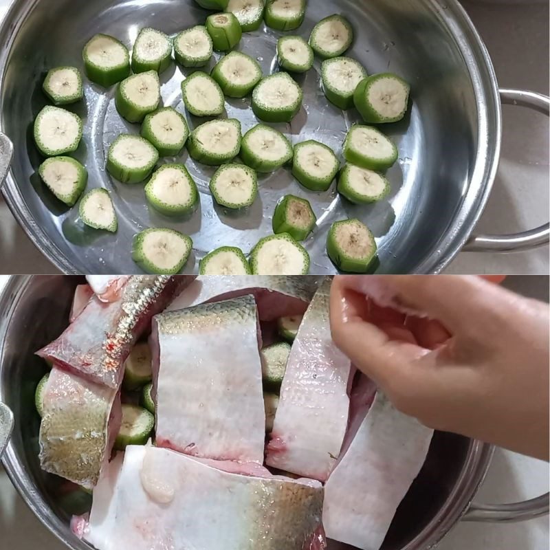 Step 3 Arrange the ingredients in the pot for Mackerel cooked with fermented rice