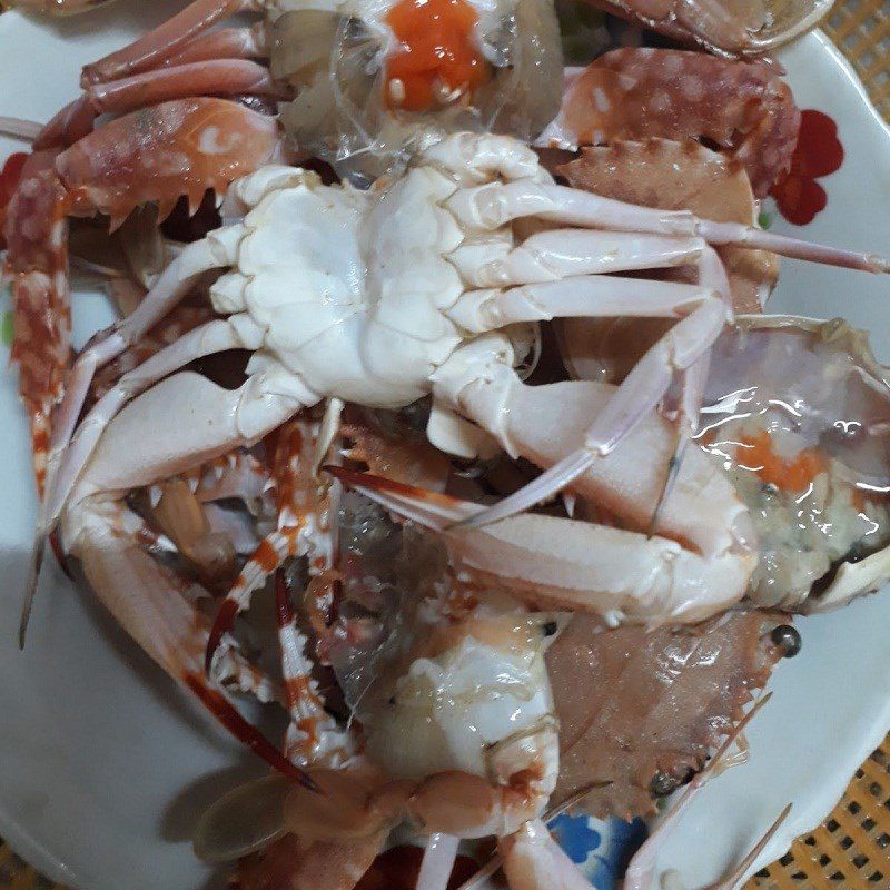 Step 1 Prepare the ingredients for Malabar spinach soup with crab