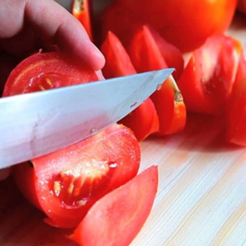 Step 1 Prepare the ingredients for sour melon soup with beef and herbs