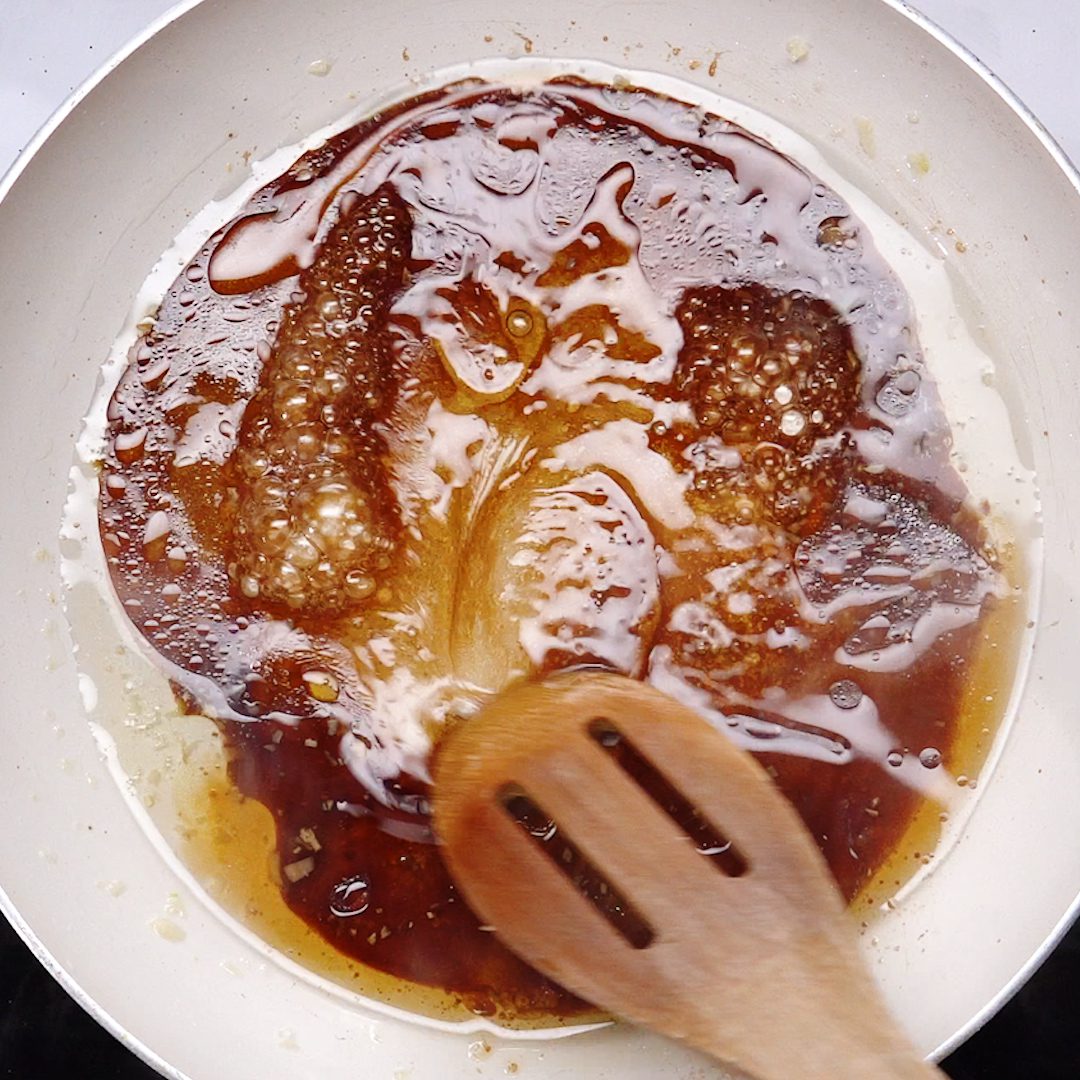 Step 1 Make soy sauce for Seaweed Beef Tenderloin Rice