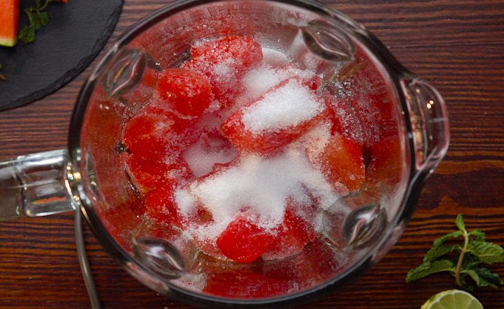 Step 2 Blend watermelon Snow lemon watermelon