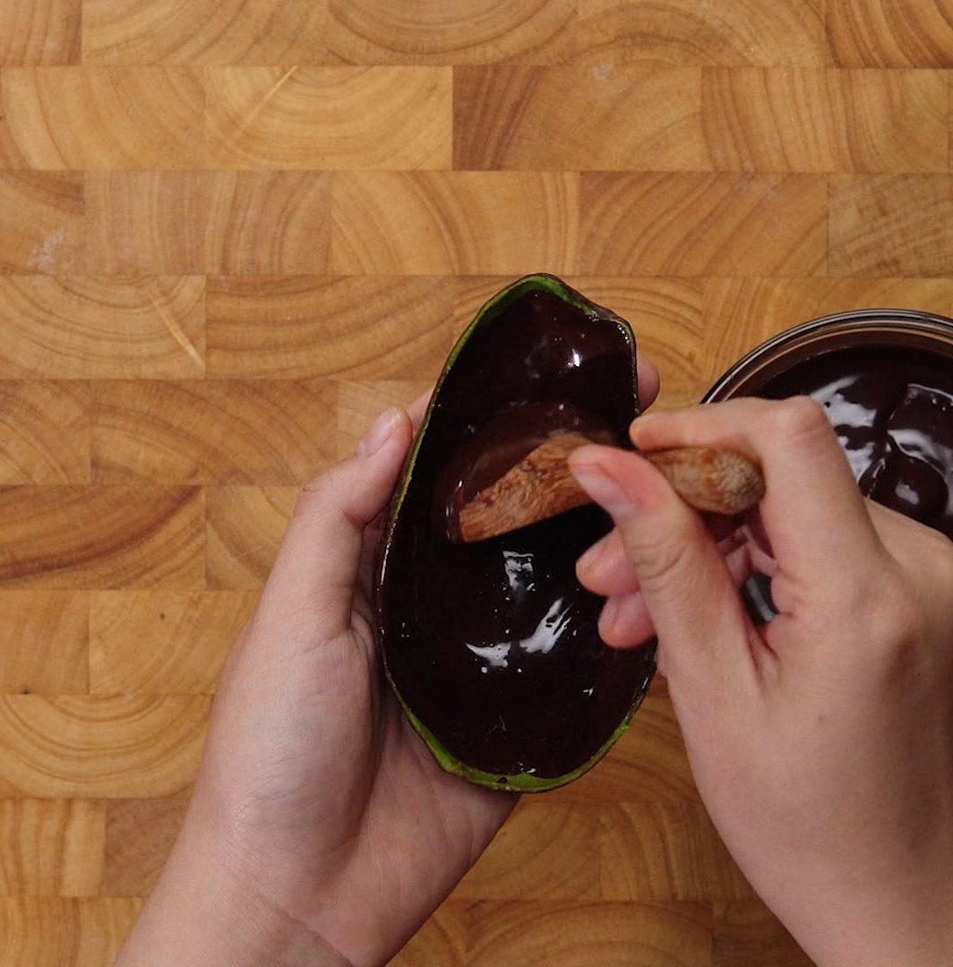 Step 2 Make avocado shell with chocolate Avocado ice cream