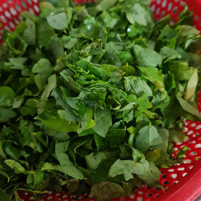 Step 1 Prepare ingredients for Snakehead fish soup with Water spinach