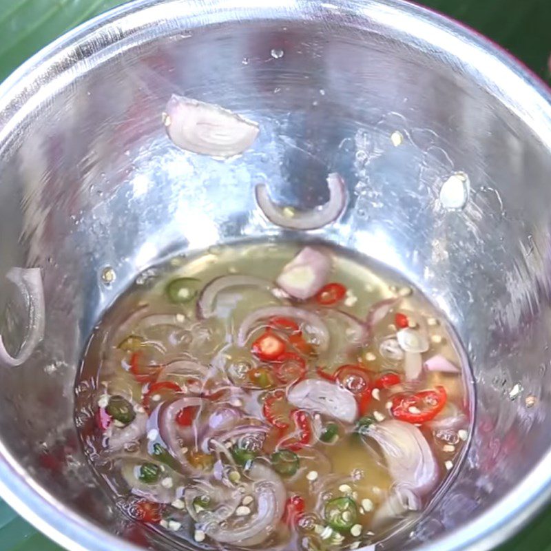 Step 3 Make the dipping sauce for Grilled Beef Intestines