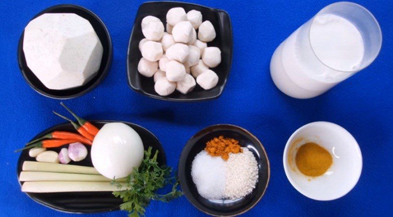 Ingredients for fish ball curry