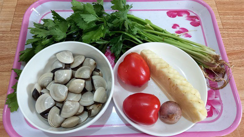 Ingredients for clam soup