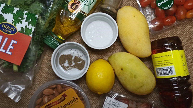 Ingredients for mango salad