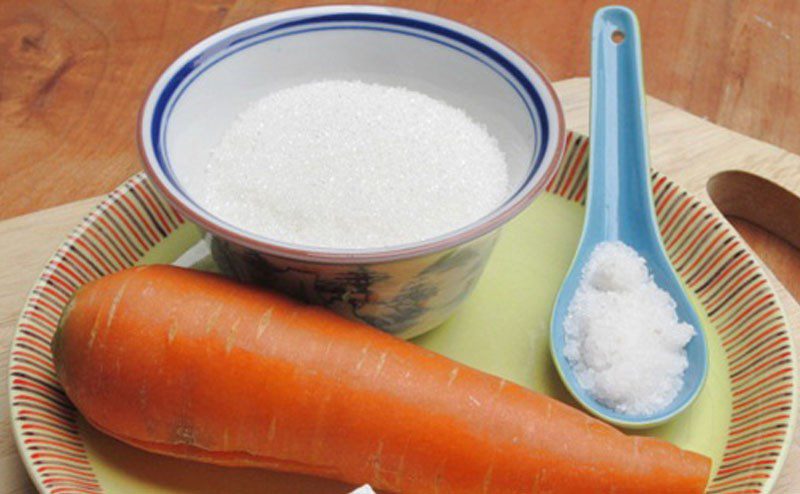 Ingredients for carrot jam dish